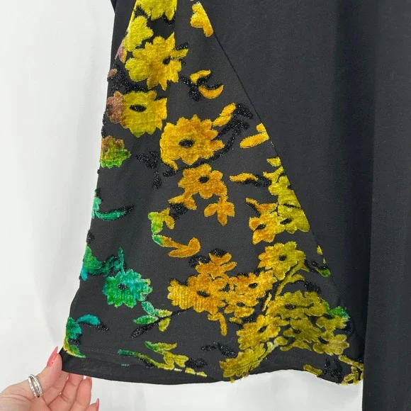 LOGO Lori Goldstein Black Cardigan Floral Devore Velvet Side Burnout Size Medium - Picture 5 of 8